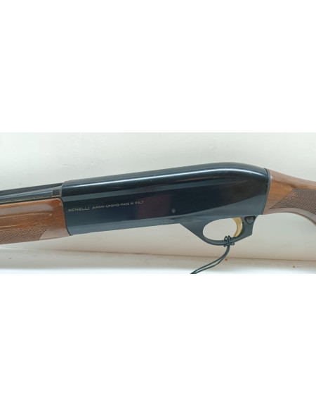 Escopeta Benelli Montefeltro 20